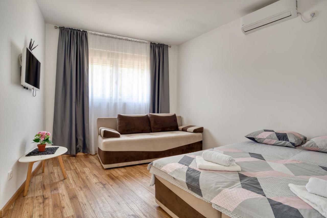 בודווה Apartmani Cukic Rafailovici מראה חיצוני תמונה