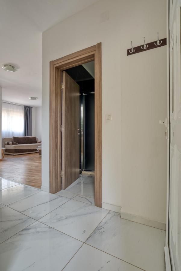 בודווה Apartmani Cukic Rafailovici מראה חיצוני תמונה